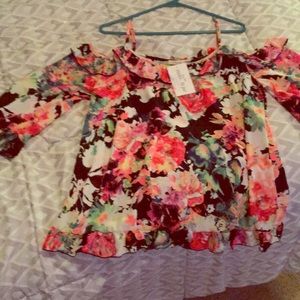 Cold shoulder flower ruffle sleeves and bottom